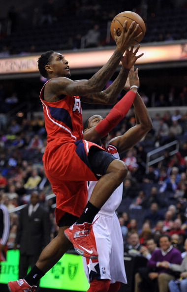 尼科凭借两 尼科凭借两