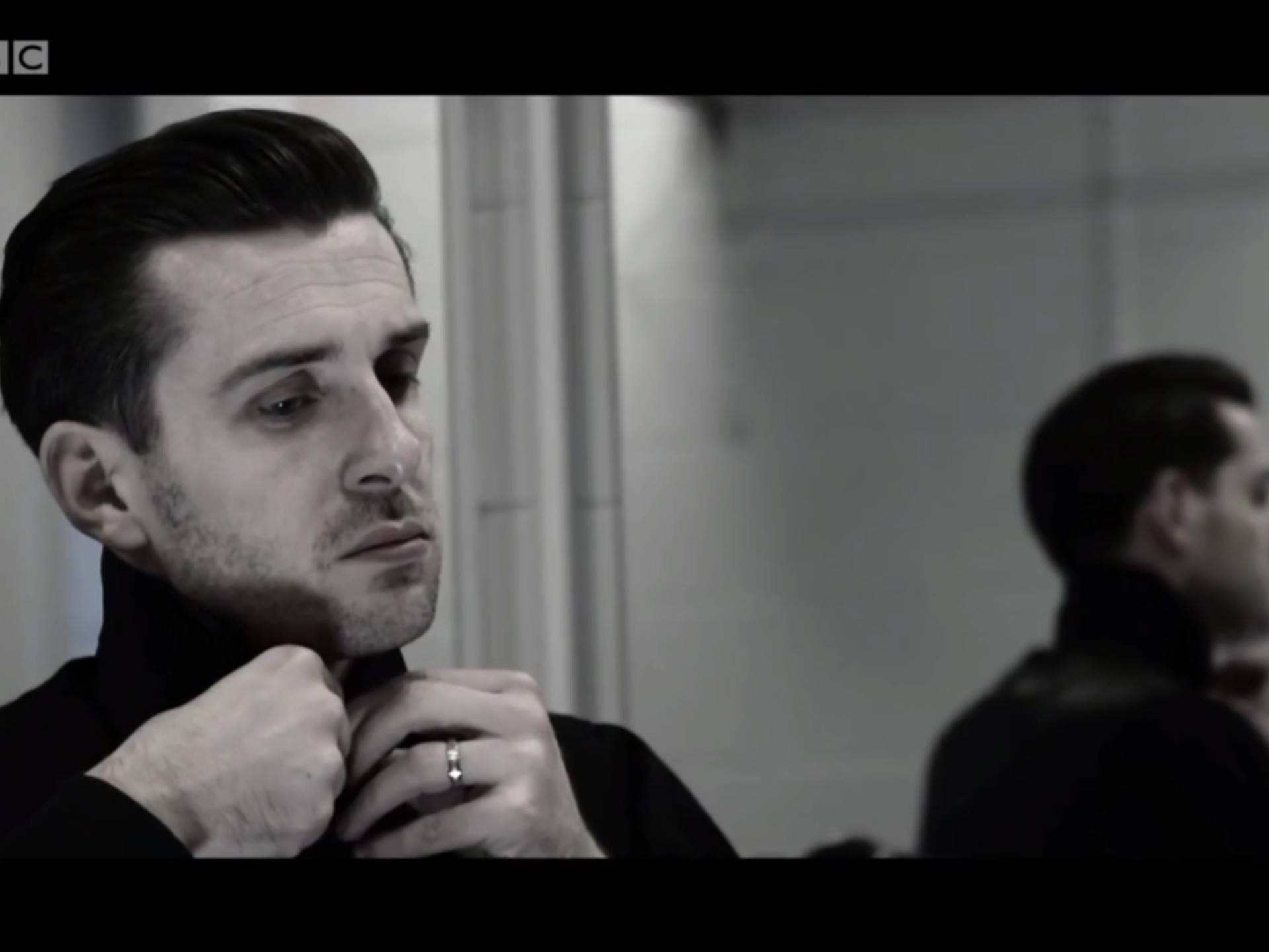 相比之下 相比之下